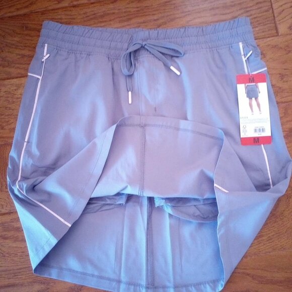 Ella Sport Women's Size Medium Blue (Lavender) Built in Shorts Skort NWT - Picture 2 of 4